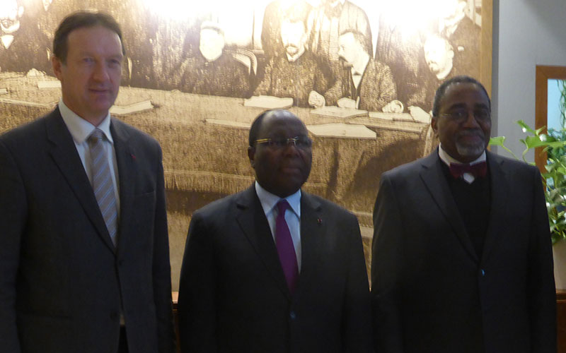 Congo Republic’s Prime Minister Clément Mouamba visits the Mérieux Foundation