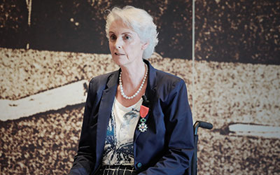 Dr Claire-Anne Siegrist, s'est vu remettre la Légion d’honneur pendant ADVAC