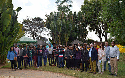 The group of participants in RESAMAD's week of workshops.