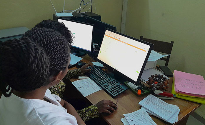 Participants during the first workshop for the deployment of LabBook version 3